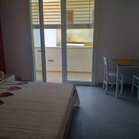 La Bussola Hotell Porto Cesareo Exteriör bild