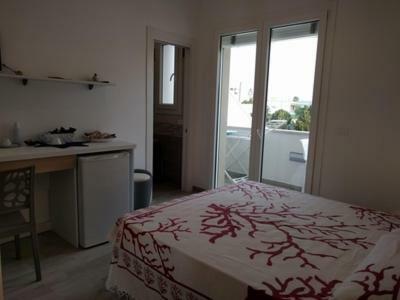 La Bussola Hotell Porto Cesareo Exteriör bild