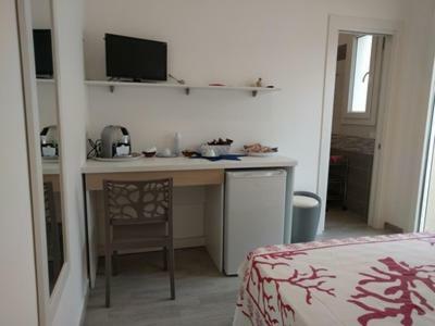 La Bussola Hotell Porto Cesareo Exteriör bild