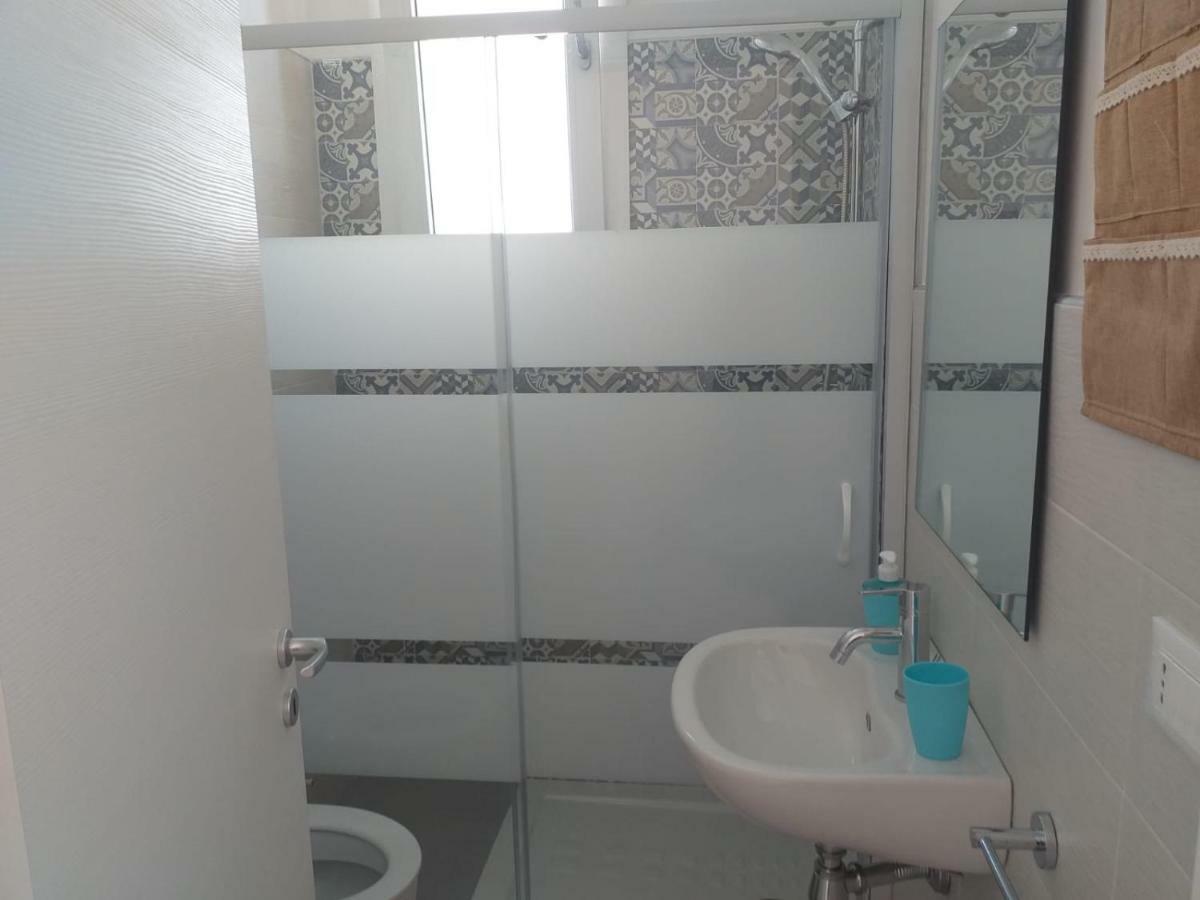 La Bussola Hotell Porto Cesareo Exteriör bild