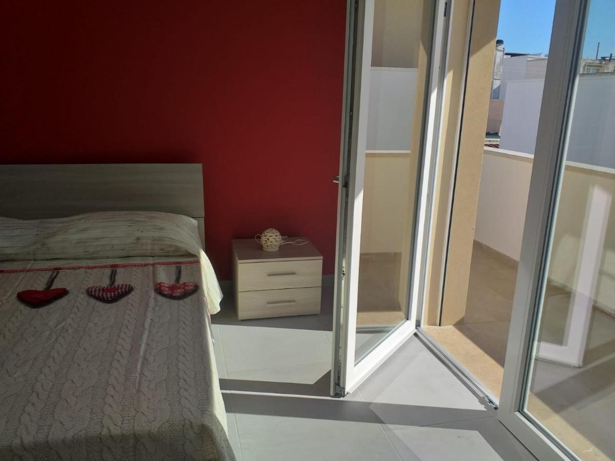 La Bussola Hotell Porto Cesareo Exteriör bild