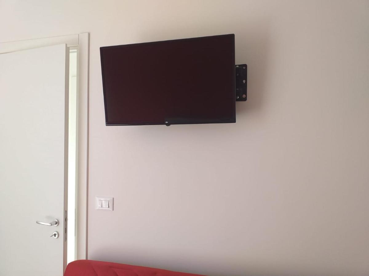 La Bussola Hotell Porto Cesareo Exteriör bild